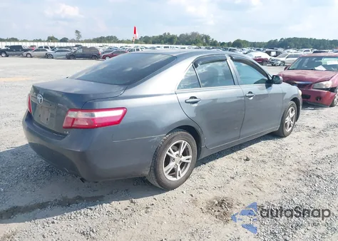 2008 Toyota Camry Le z USA, uszkodzony, nr VIN 4T1BE46K58U240641